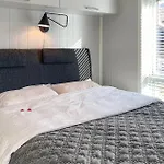 بيت للعطل 3 Bedroom Awesome In *